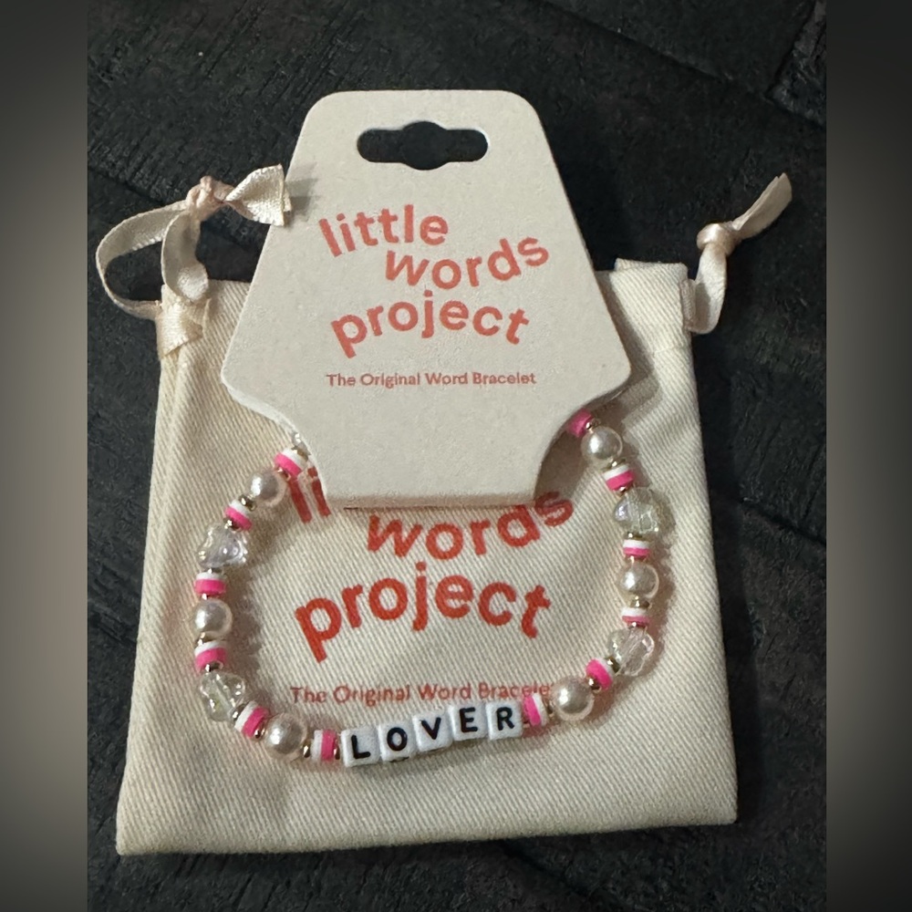 ☀️ NWT - Little Words Project 'LOVER' Bracelet